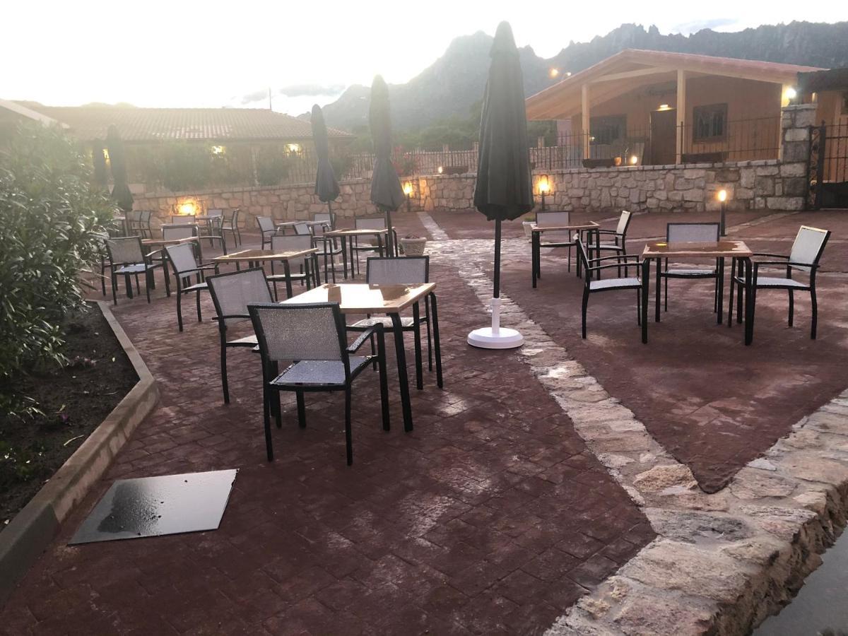 Hostal La Posada De Mari La Cabrera Εξωτερικό φωτογραφία