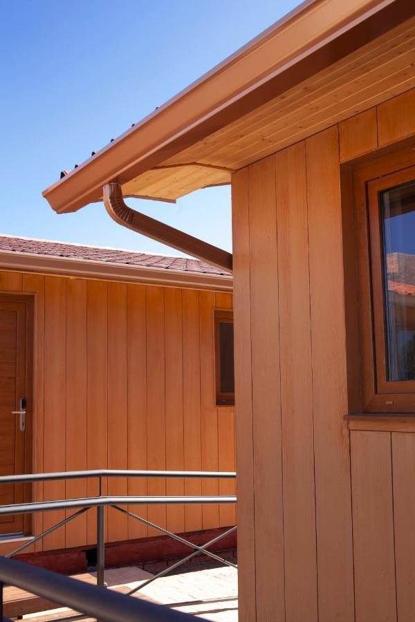 Hostal La Posada De Mari La Cabrera Εξωτερικό φωτογραφία